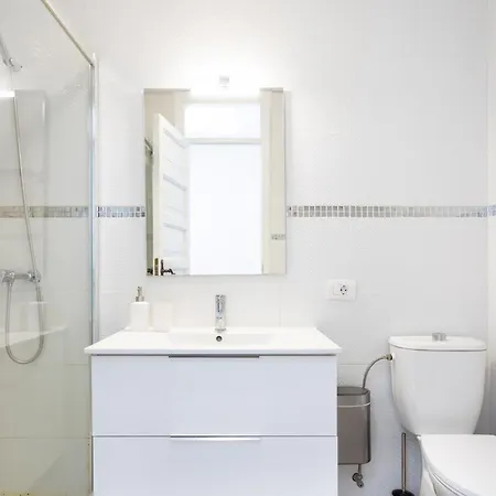 Апартаменты 3 50m From The Americas Promenade With Heated Pool Арона