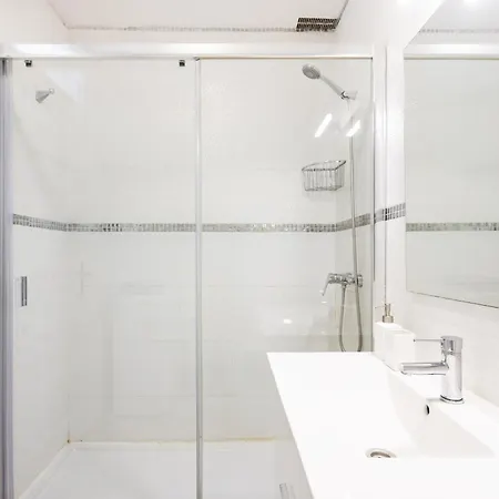 3 50m From The Americas Promenade With Heated Pool * Арона