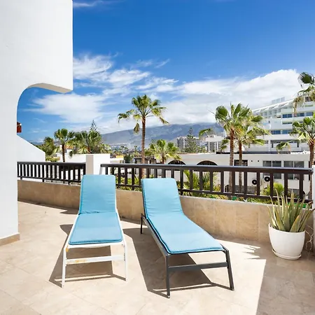 3 50m From The Americas Promenade With Heated Pool Appartement