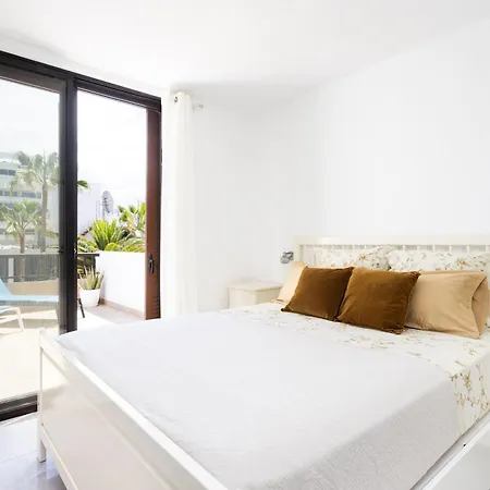 Appartement 3 50m From The Americas Promenade With Heated Pool Arona (Tenerife)