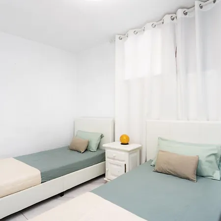 3 50m From The Americas Promenade With Heated Pool Arona (Tenerife)