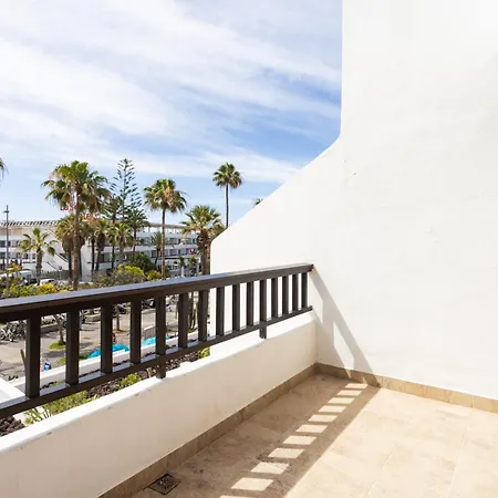 Apartment 3 50m From The Americas Promenade With Heated Pool