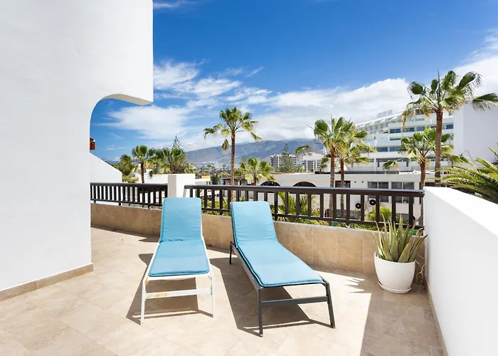 3 50m From The Americas Promenade With Heated Pool شقة