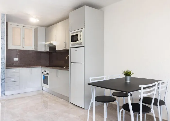 شقة 3 50m From The Americas Promenade With Heated Pool أرونا