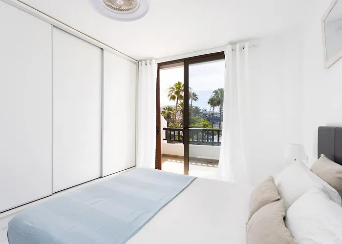 3 50m From The Americas Promenade With Heated Pool * أرونا